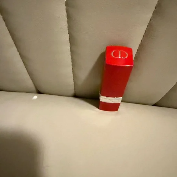 Dior Rouge Ultra Care Lipstick - Red - Picture 5 of 5